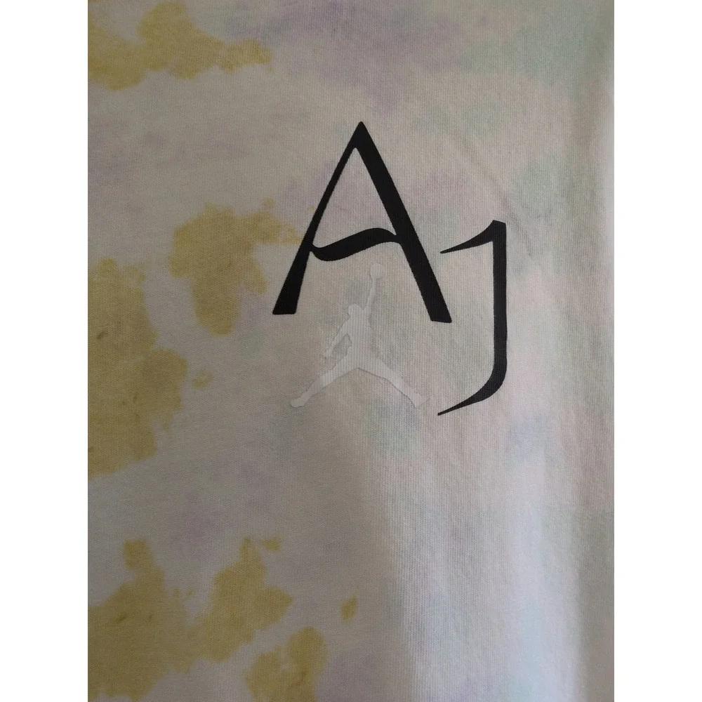 Jordan Air Jordan Tie-Dye Graphic Print T-Shirt Men's‎ Size Medium 100% Cotton